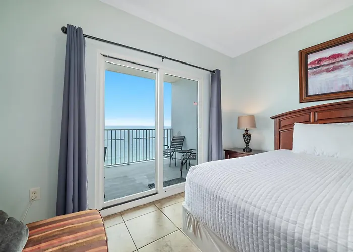 Seawind Unit 1804 Holiday home *